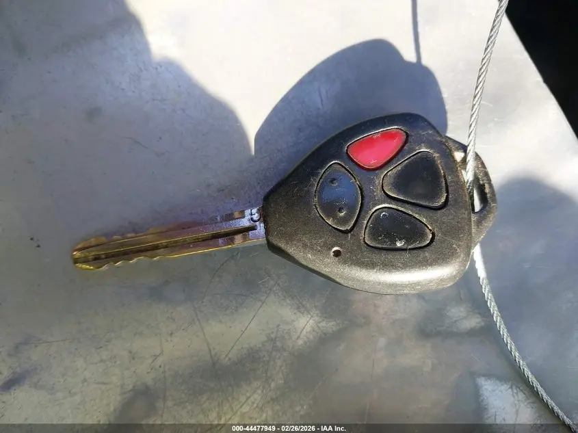 2011 TOYOTA CAMRY XLE