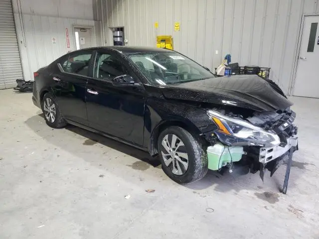 2019 NISSAN ALTIMA S  