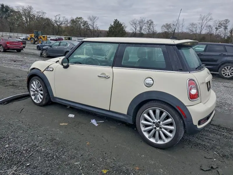 2012 MINI COOPER S  