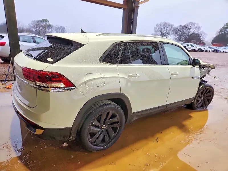 2023 VOLKSWAGEN ATLAS CROSS SPORT SE  