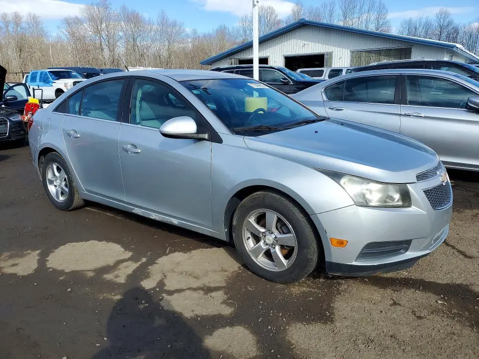 2011 CHEVROLET CRUZE LT  