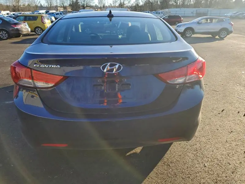 2013 HYUNDAI ELANTRA   