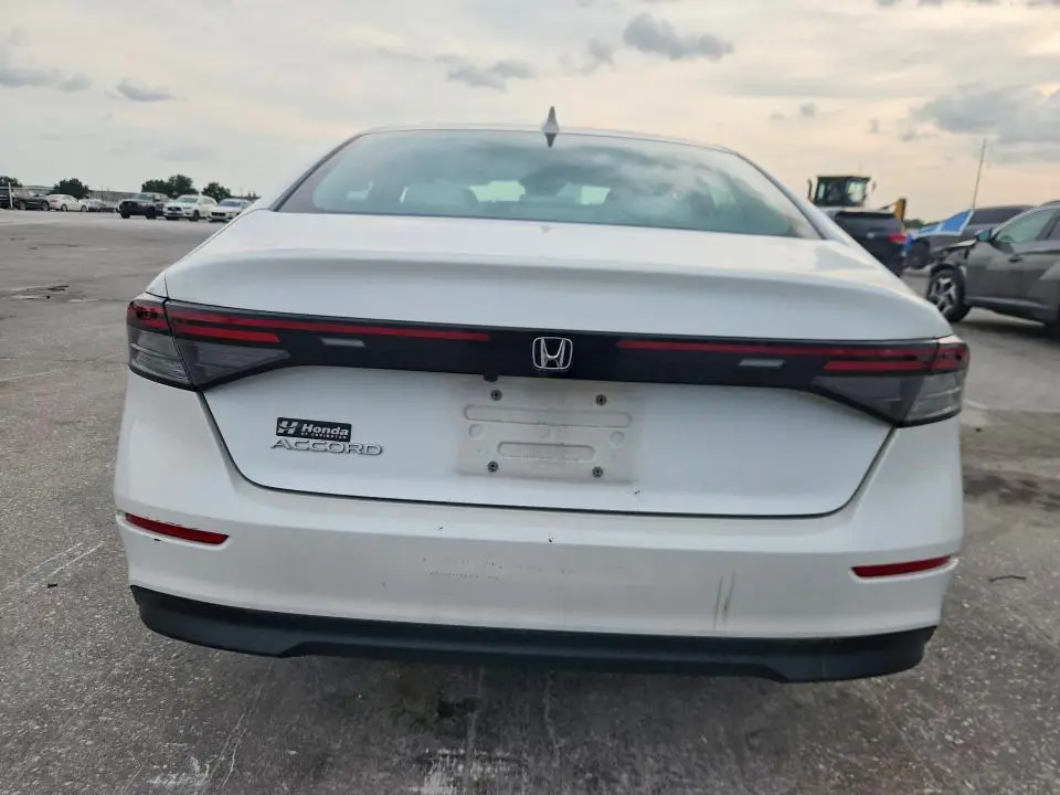 2023 HONDA ACCORD EX  