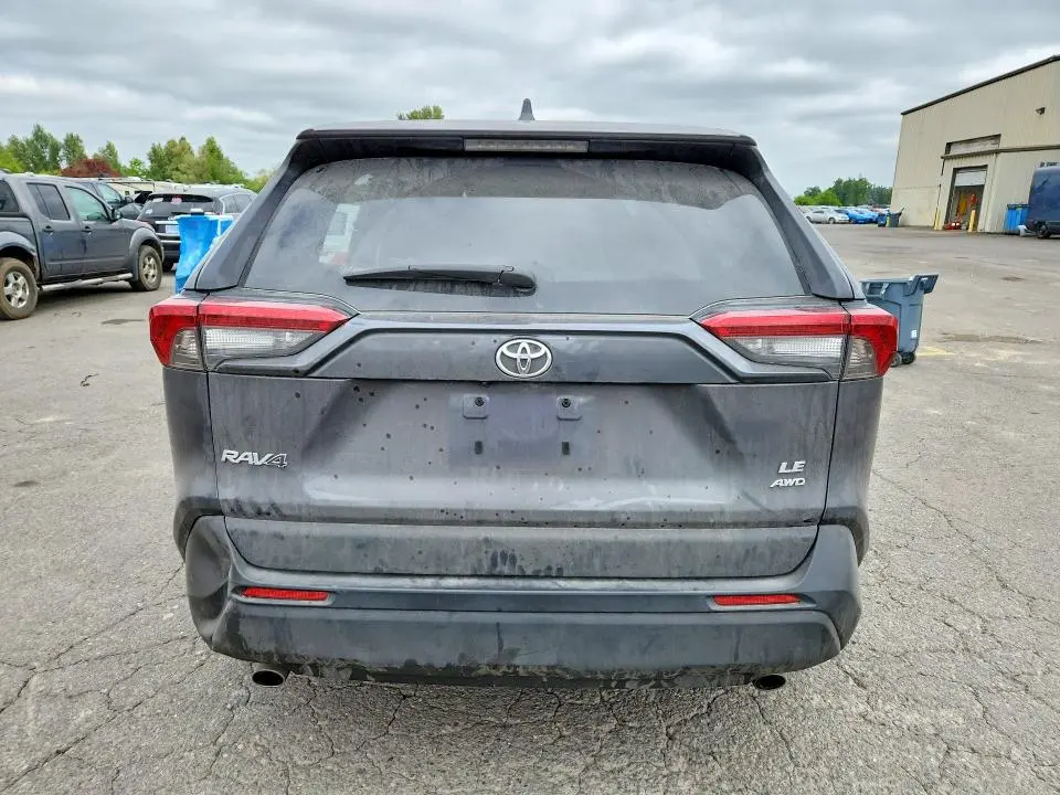 2025 TOYOTA RAV4 LE  