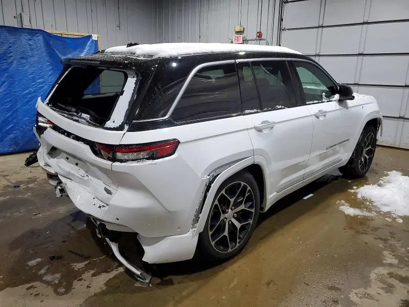 2024 JEEP GRAND CHEROKEE SUMMIT  