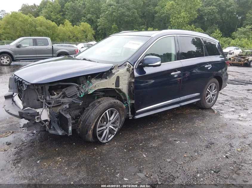 2019 INFINITI QX60 LUXE