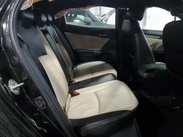 2017 HONDA CIVIC EX  