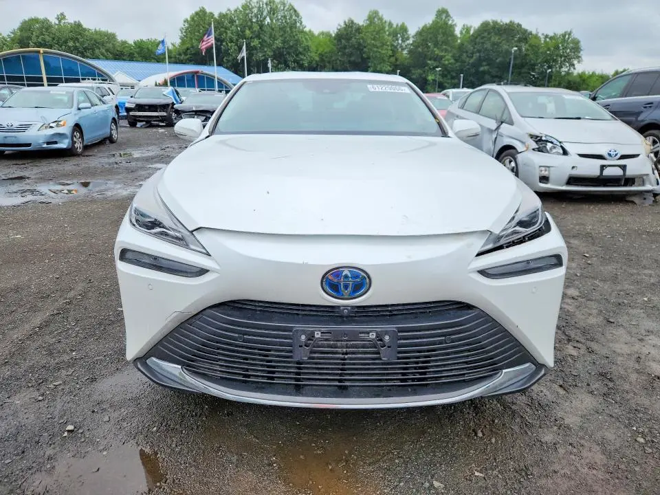 2021 TOYOTA MIRAI XLE  