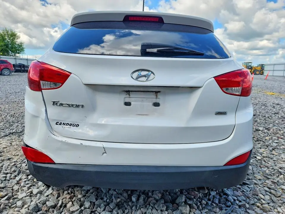 2015 HYUNDAI TUCSON GLS  