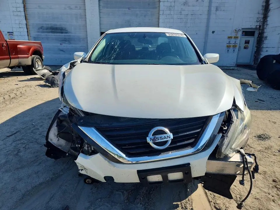 2018 NISSAN ALTIMA 2.5 SR  