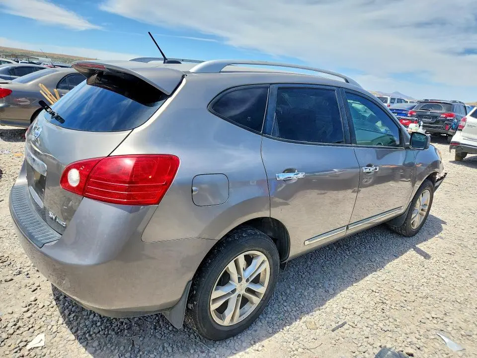 2013 NISSAN ROGUE S  