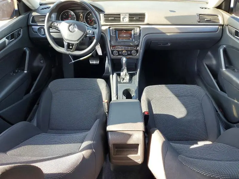 2016 VOLKSWAGEN PASSAT S  
