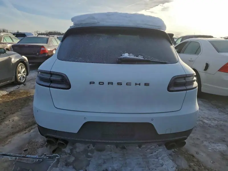 2017 PORSCHE MACAN S  