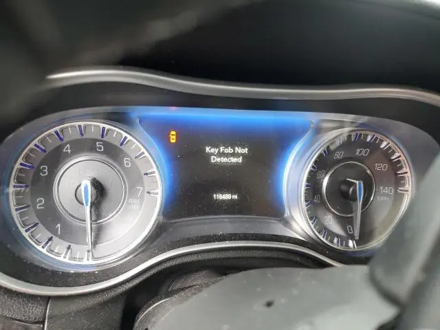 2016 CHRYSLER 300C   