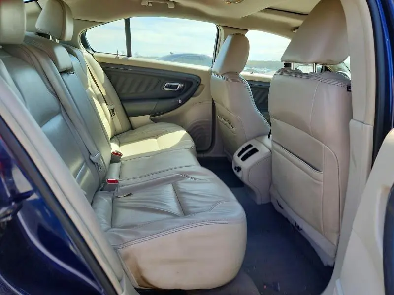 2011 FORD TAURUS SEL  