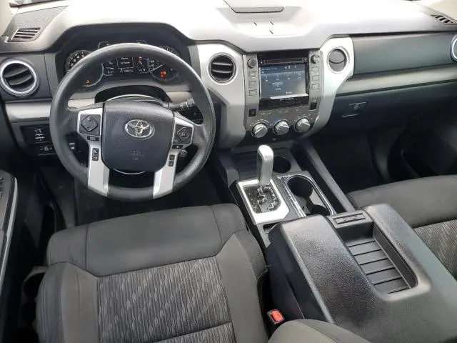 2018 TOYOTA TUNDRA CREWMAX SR5  