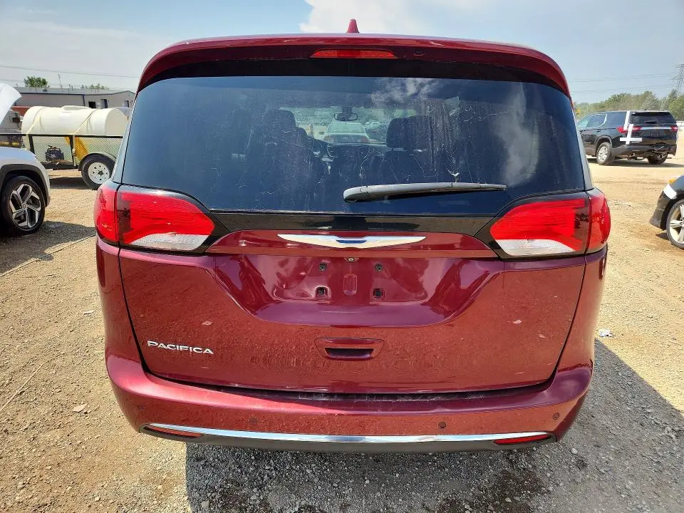 2017 CHRYSLER PACIFICA TOURING L PLUS  