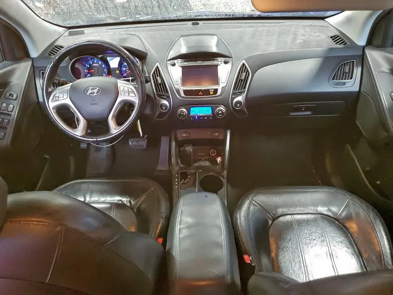 2010 HYUNDAI TUCSON GLS  