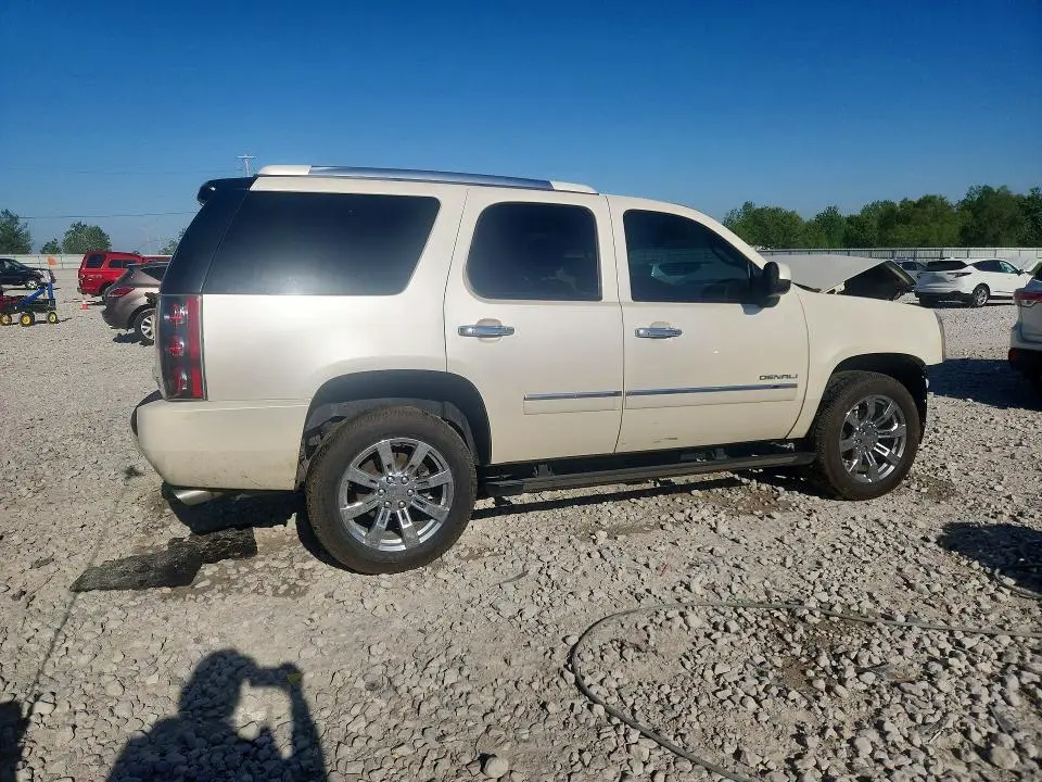 2013 GMC YUKON DENALI  