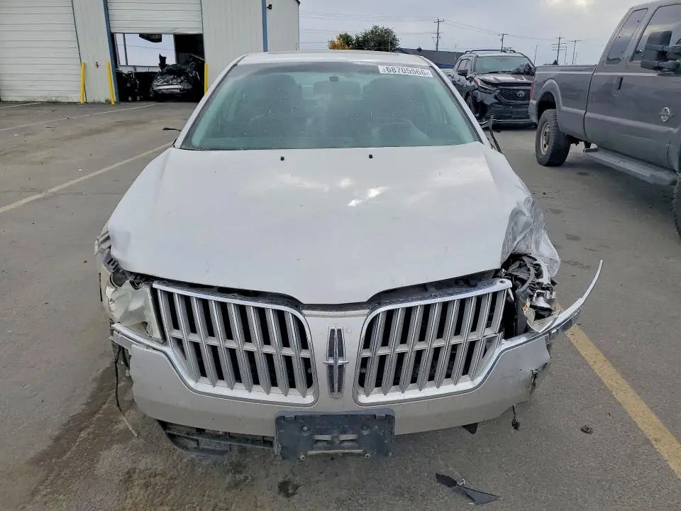 2010 LINCOLN MKZ   