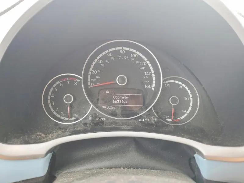 2015 VOLKSWAGEN BEETLE 1.8T  