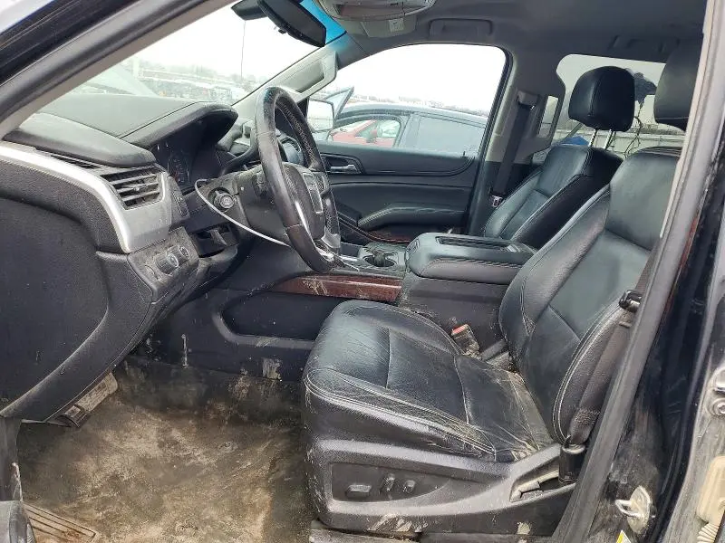 2017 GMC YUKON XL K1500 SLE  