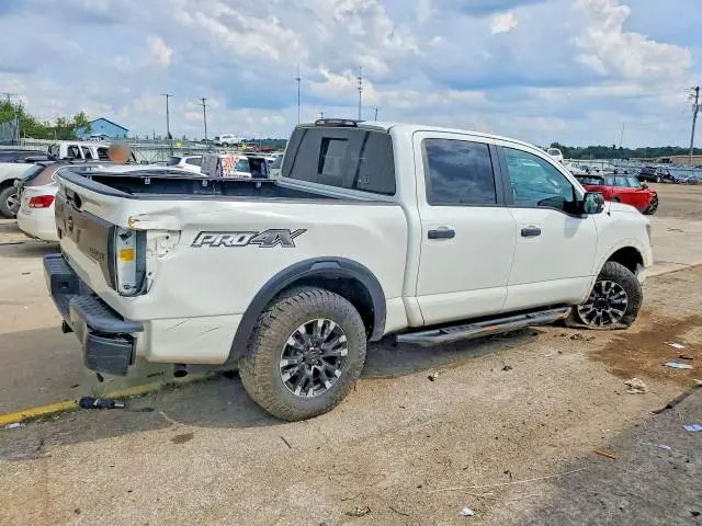 2020 NISSAN TITAN PRO-4X  