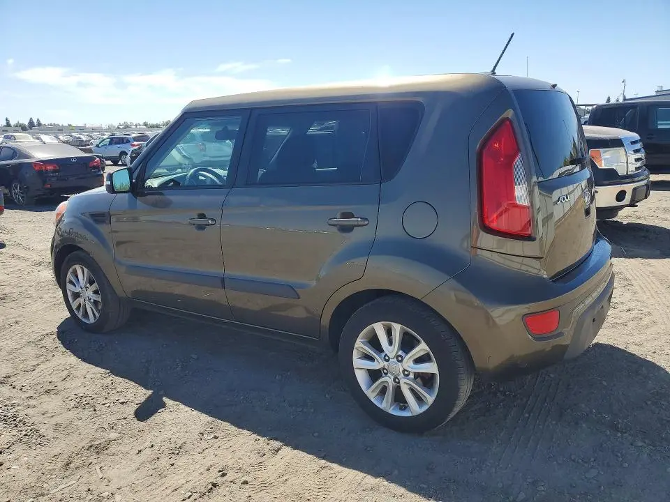 2012 KIA SOUL +  
