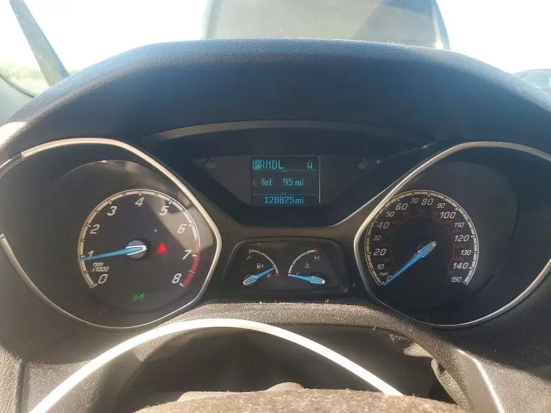 2012 FORD FOCUS SE  