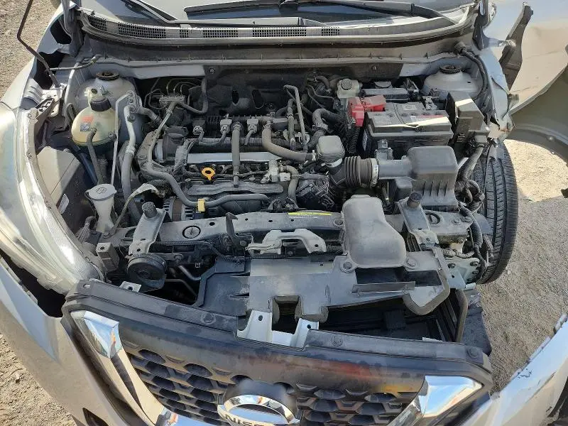 2019 NISSAN KICKS S  