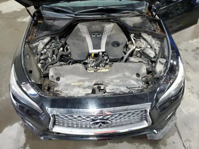 2018 INFINITI Q50 LUXE  