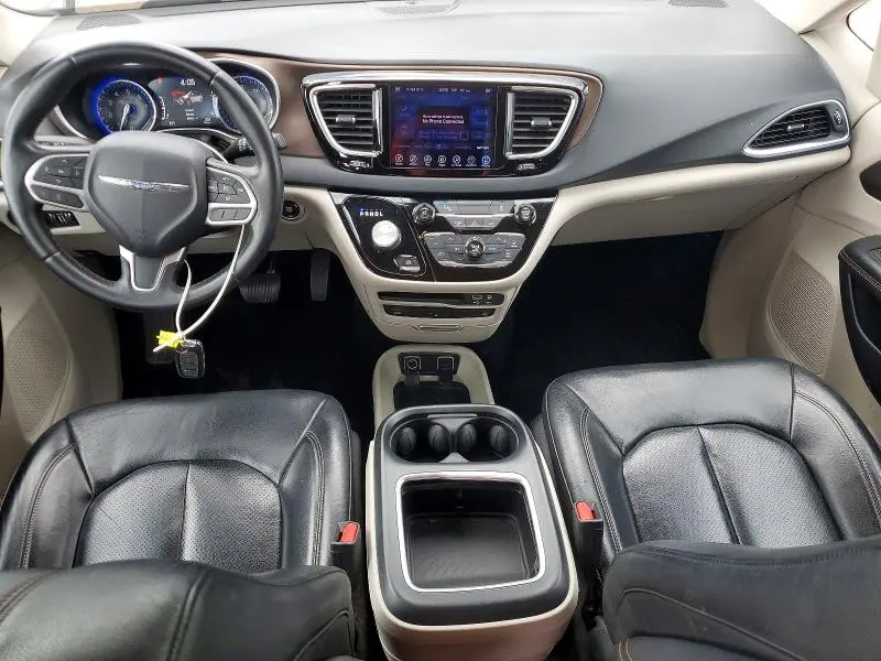 2017 CHRYSLER PACIFICA TOURING L PLUS  