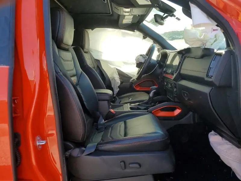 2025 NISSAN FRONTIER PRO-4X  