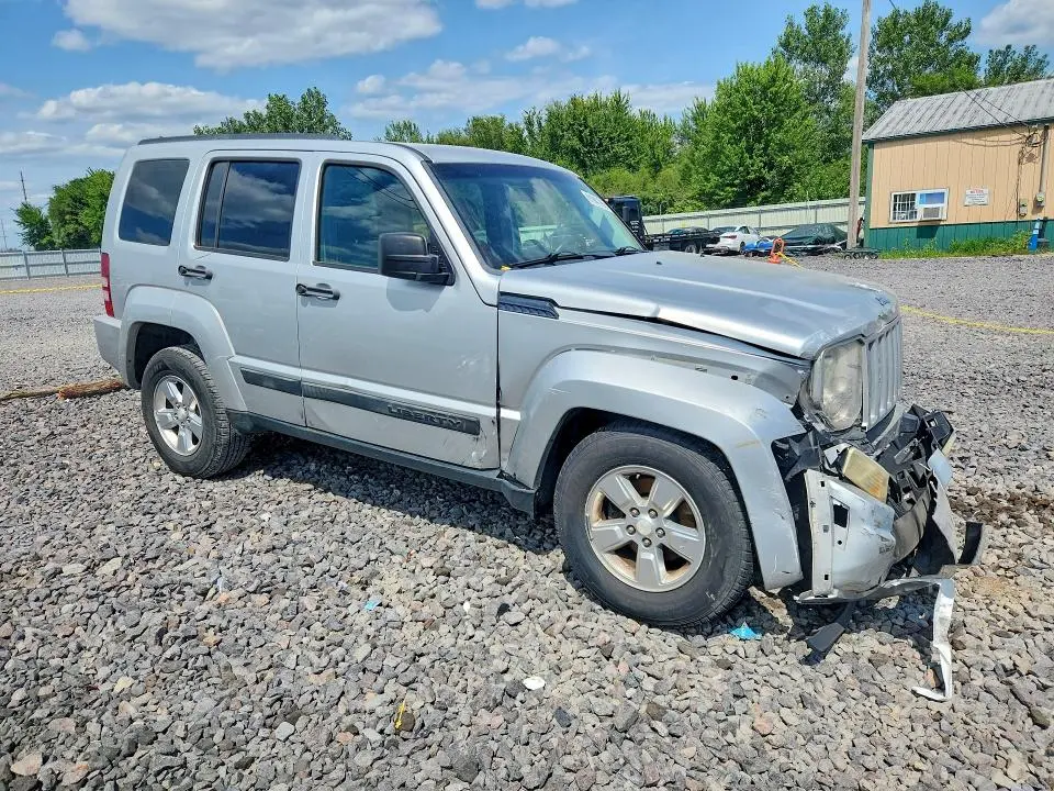 2012 JEEP LIBERTY SPORT  