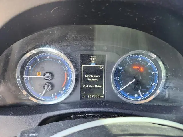 2017 TOYOTA COROLLA L  