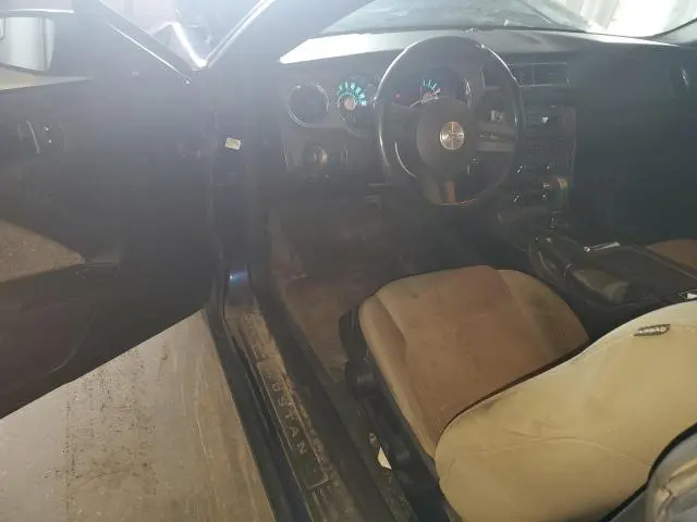 2012 FORD MUSTANG   