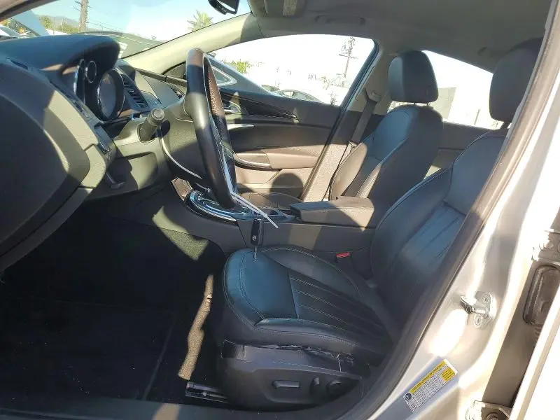 2011 BUICK REGAL CXL  