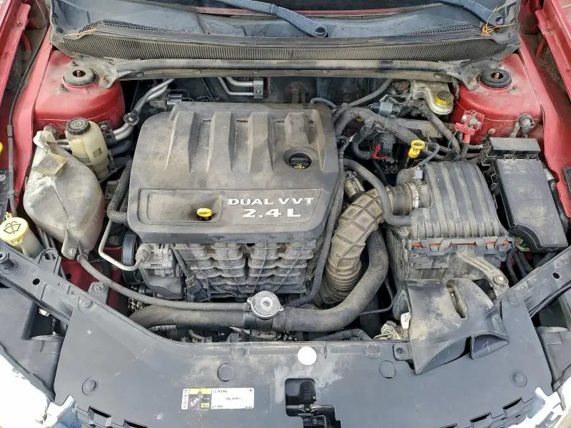 2013 DODGE AVENGER SE  