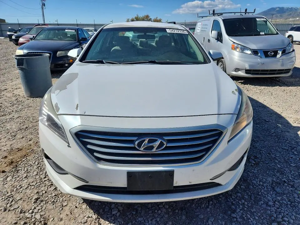 2017 HYUNDAI SONATA SE  