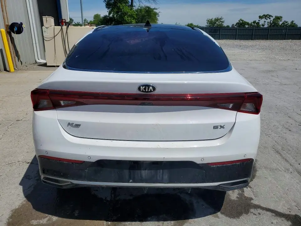 2021 KIA K5 EX  