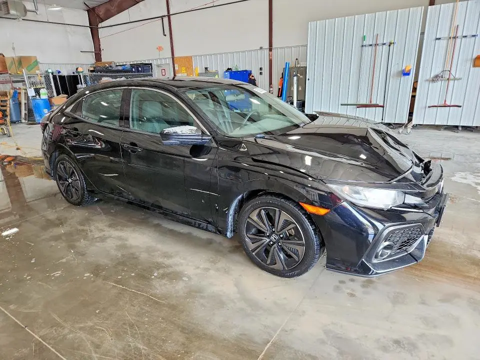 2018 HONDA CIVIC EX  