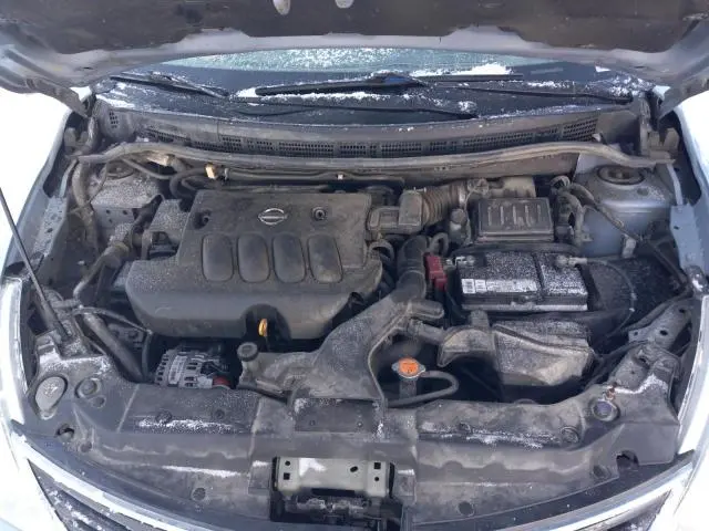 2011 NISSAN VERSA S  
