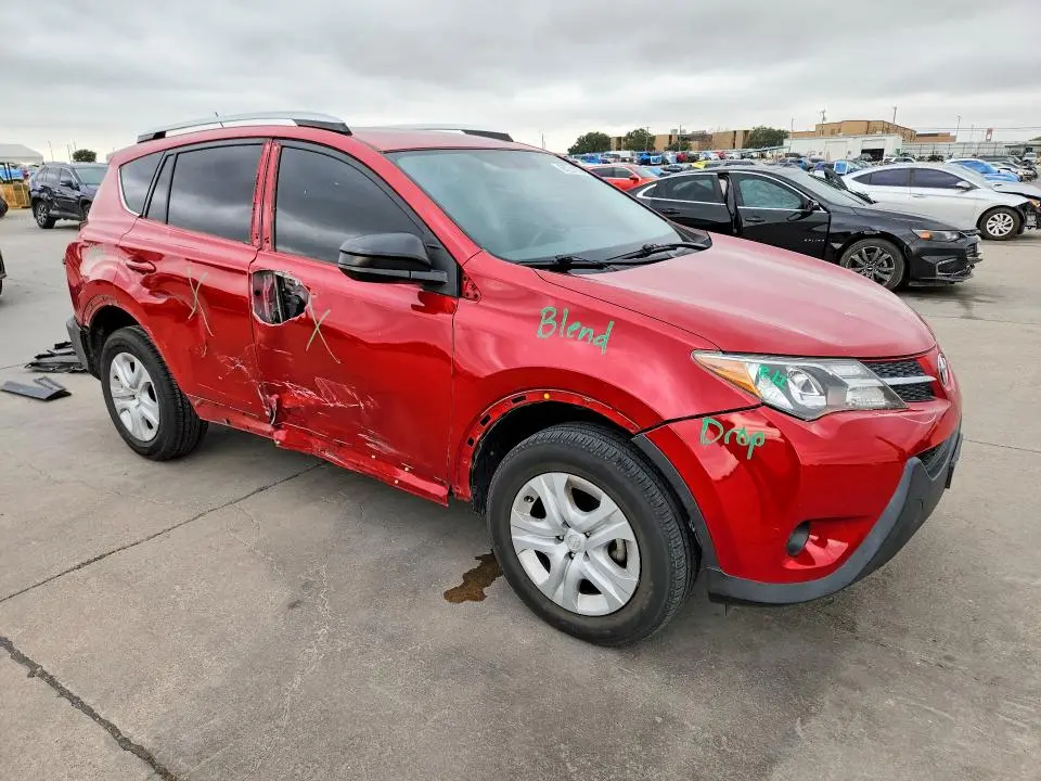 2015 TOYOTA RAV4 LE  