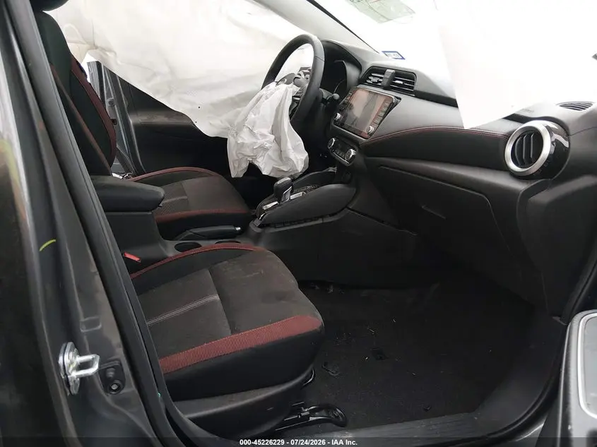 2025 NISSAN VERSA 1.6 SR