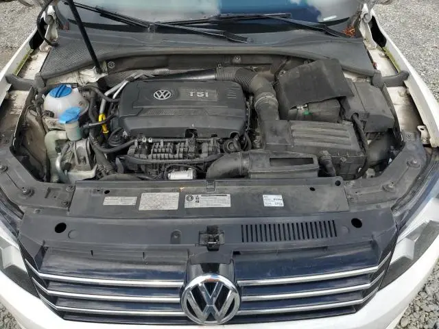 2014 VOLKSWAGEN PASSAT SE  