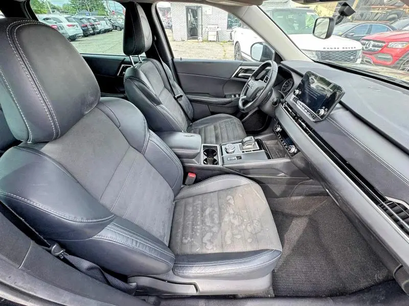 2023 MITSUBISHI OUTLANDER SE  
