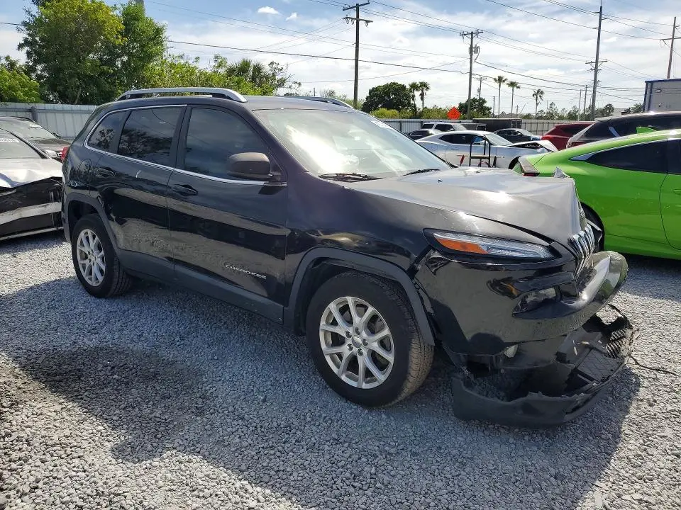 2018 JEEP CHEROKEE LATITUDE PLUS  