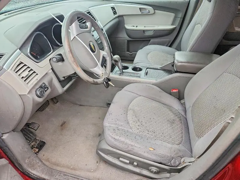 2011 CHEVROLET TRAVERSE LT  