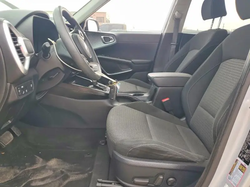 2021 KIA SOUL S  