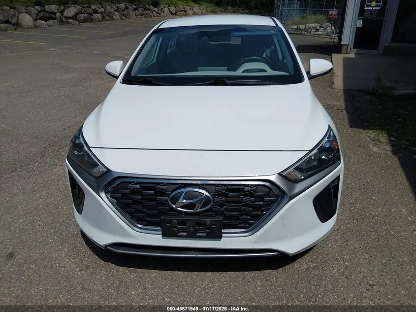 2020 HYUNDAI IONIQ HYBRID BLUE